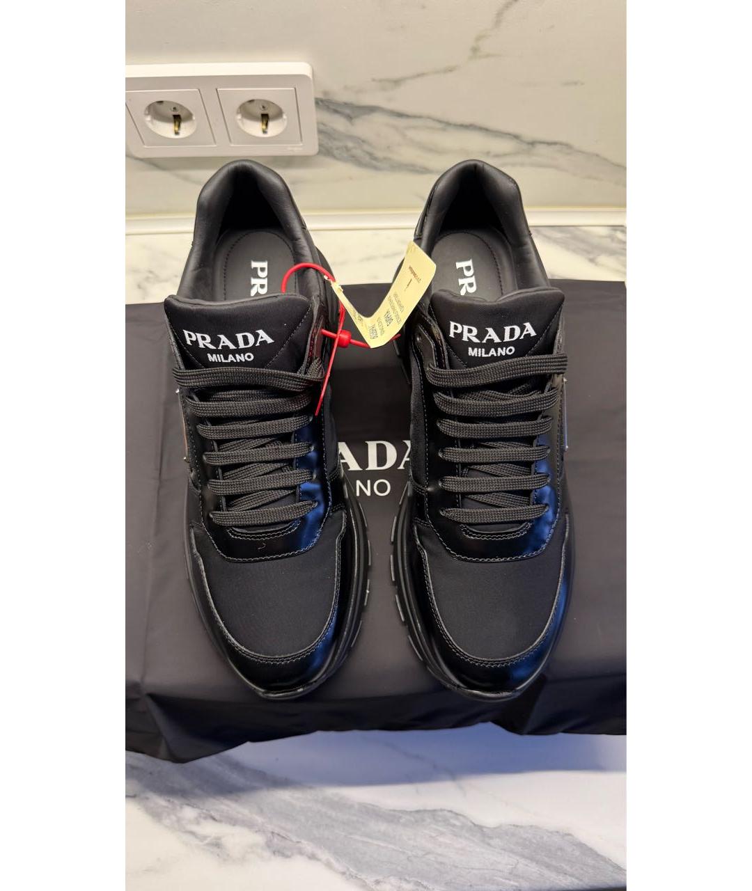 PRADA Черные кожаные низкие кроссовки / кеды, фото 3