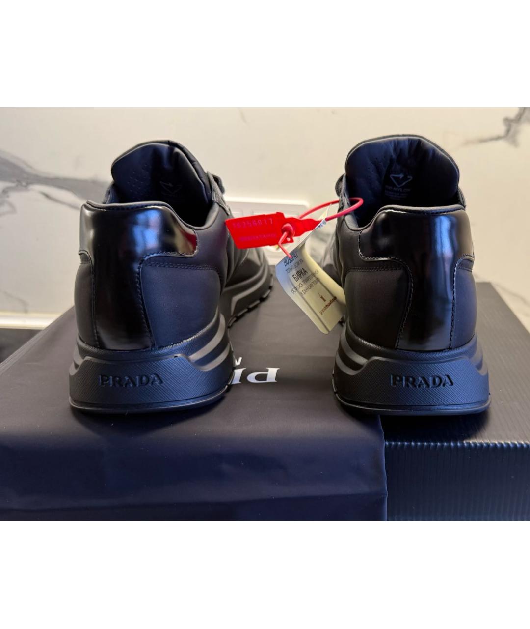 PRADA Черные кожаные низкие кроссовки / кеды, фото 4