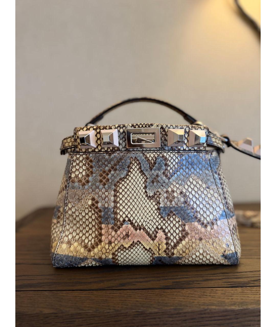 FENDI Мульти сумка с короткими ручками из экзотической кожи, фото 3