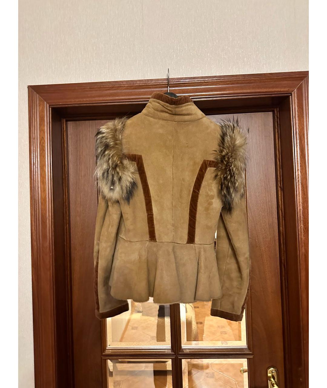 FERRAGAMO Бежевая меховая дубленка, фото 2