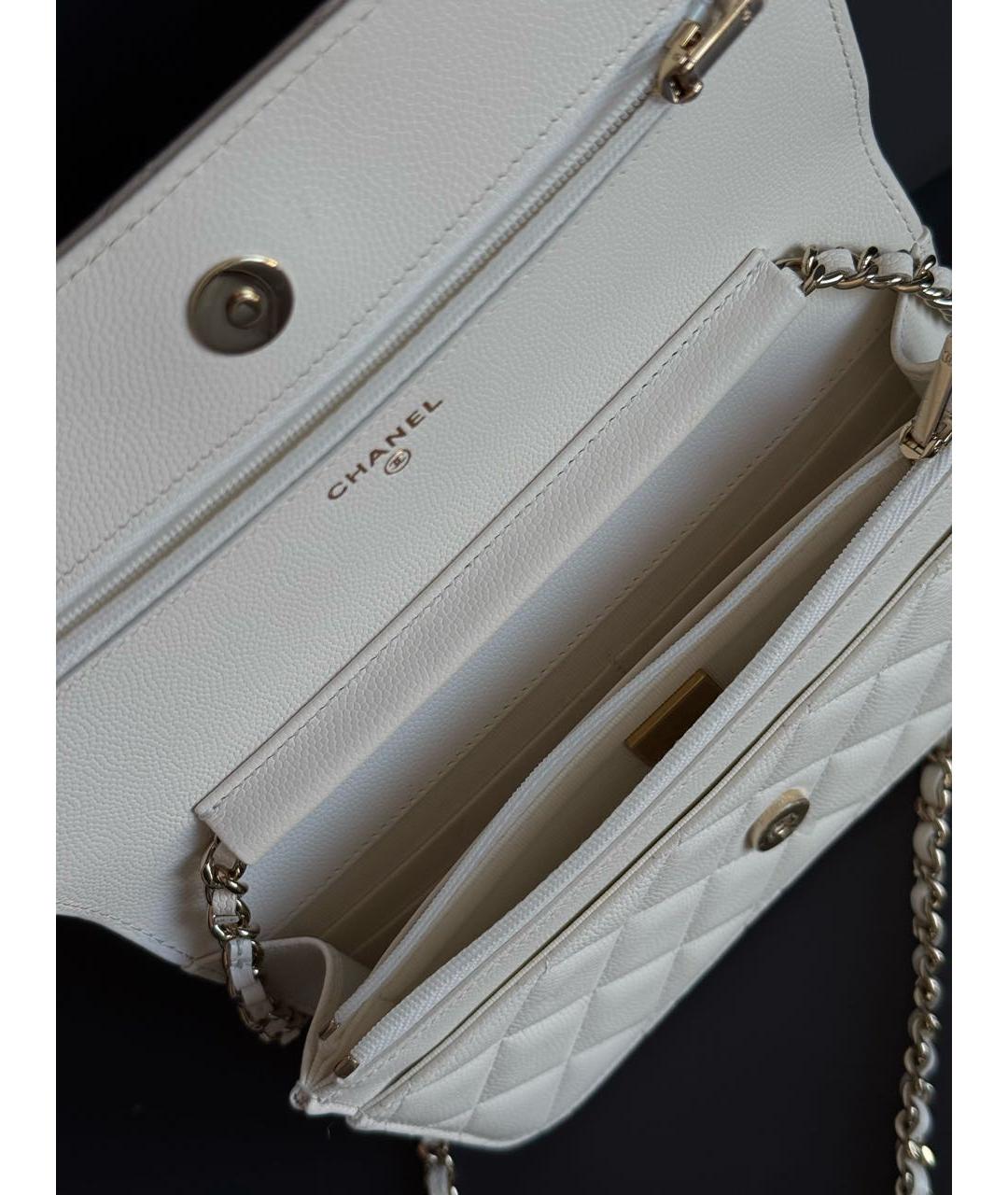 CHANEL Белая кожаная сумка через плечо, фото 4
