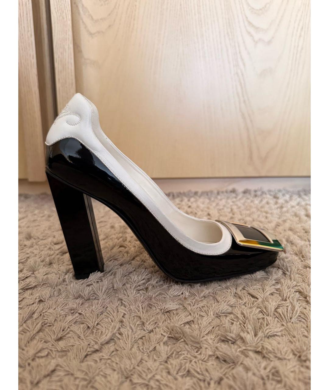 ROGER VIVIER Черные туфли из лакированной кожи, фото 7