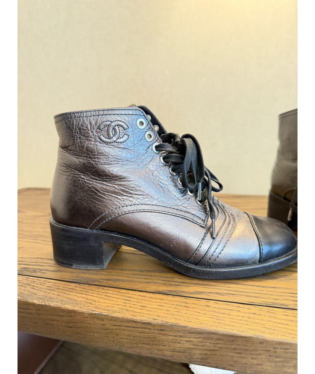 CHANEL Серебряные кожаные ботильоны, фото 6