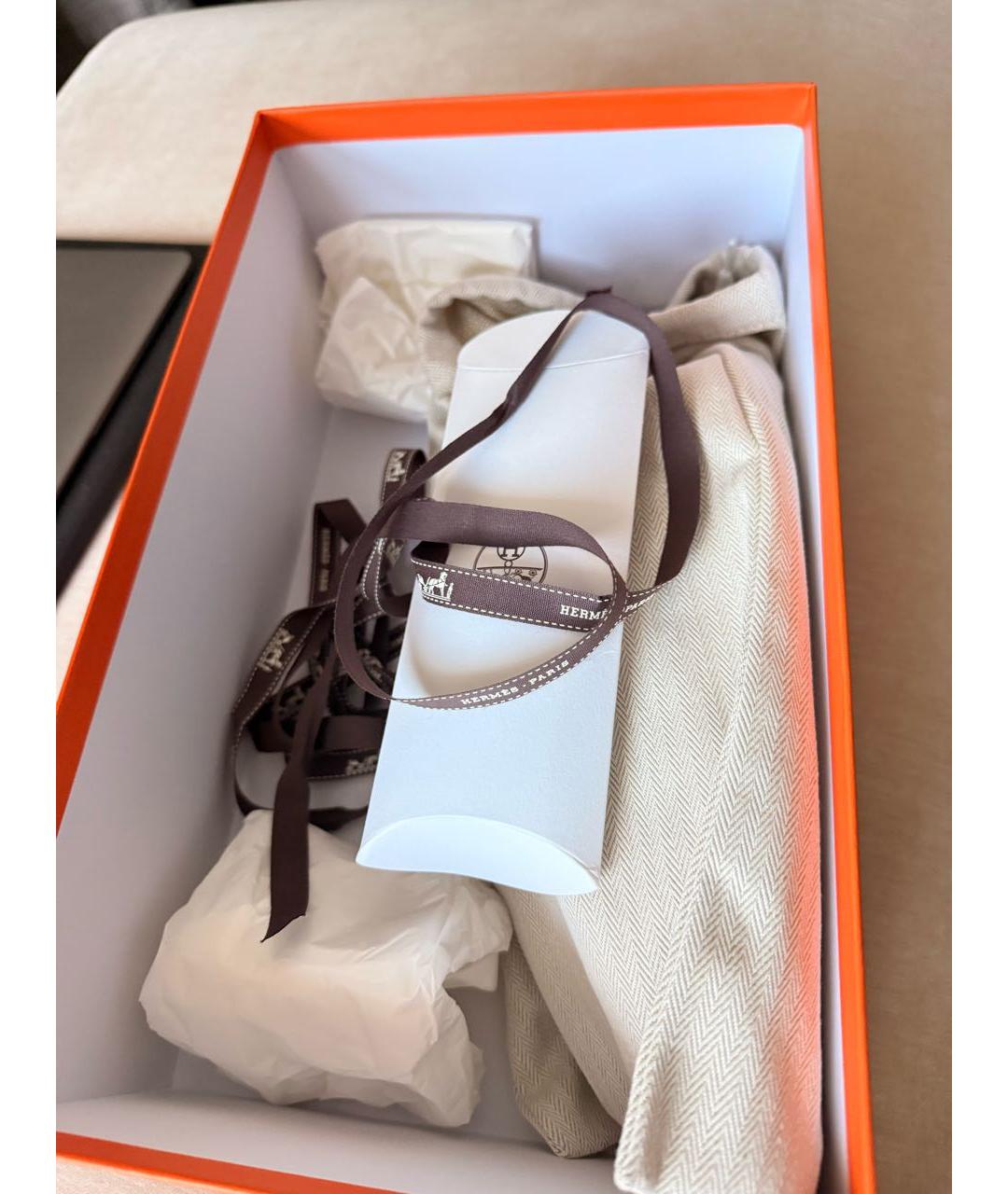 HERMES Бежевые кожаные кроссовки, фото 6