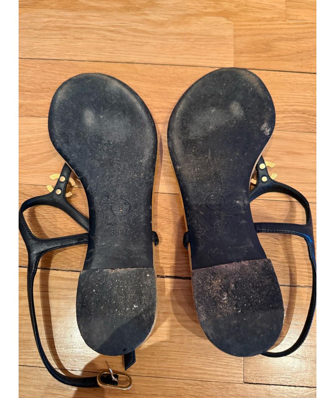 CHANEL Золотые кожаные сандалии, фото 5