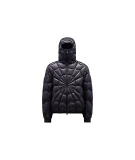 MONCLER Пуховик