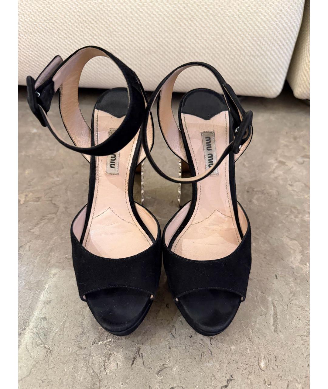 MIU MIU Черные замшевые босоножки, фото 2
