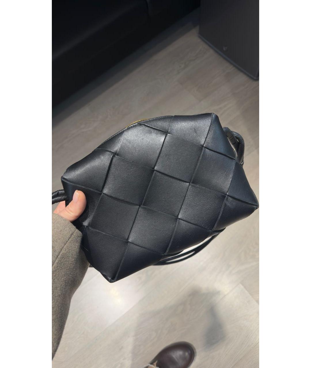 BOTTEGA VENETA Черная кожаная сумка через плечо, фото 2