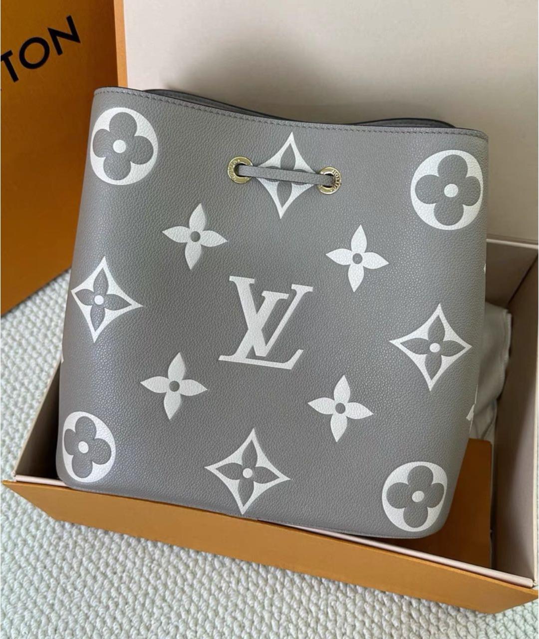 LOUIS VUITTON Бежевая сумка с короткими ручками, фото 5