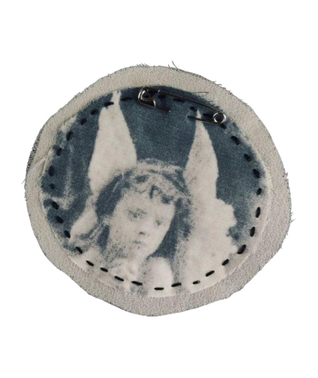 ANN DEMEULEMEESTER Серая булавка / брошь, фото 1