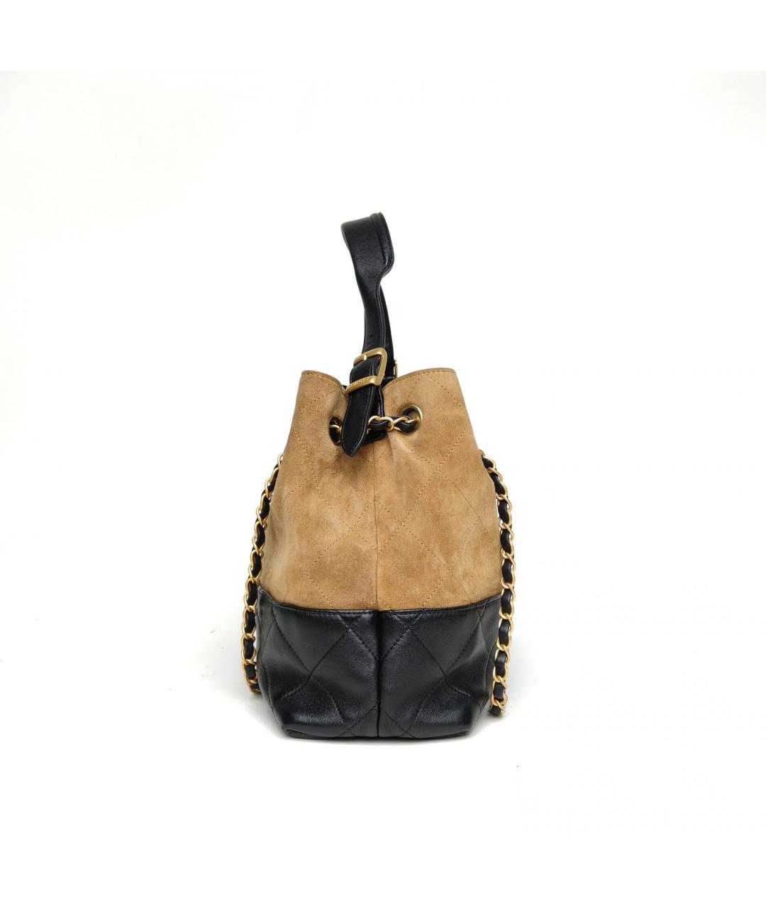 CHANEL Бежевая замшевая сумка через плечо, фото 3