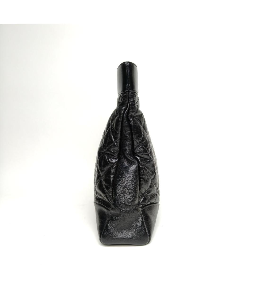 CHANEL Черная кожаная сумка с короткими ручками, фото 5