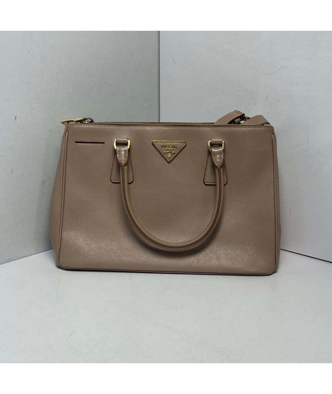 PRADA Бежевая кожаная сумка через плечо, фото 9