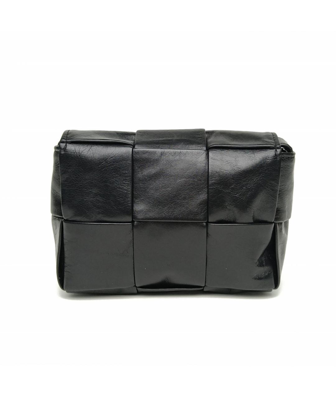 BOTTEGA VENETA Черная сумка через плечо из лакированной кожи, фото 4