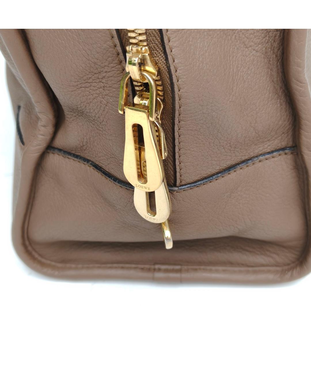 LOEWE Коричневая кожаная сумка через плечо, фото 6