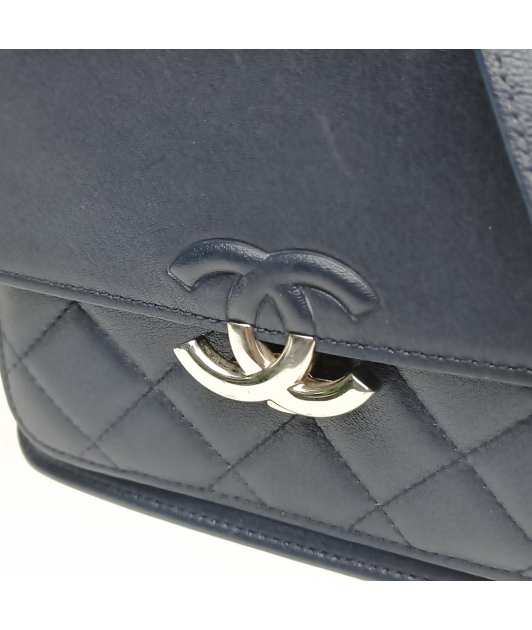 CHANEL Темно-синяя кожаная сумка через плечо, фото 7
