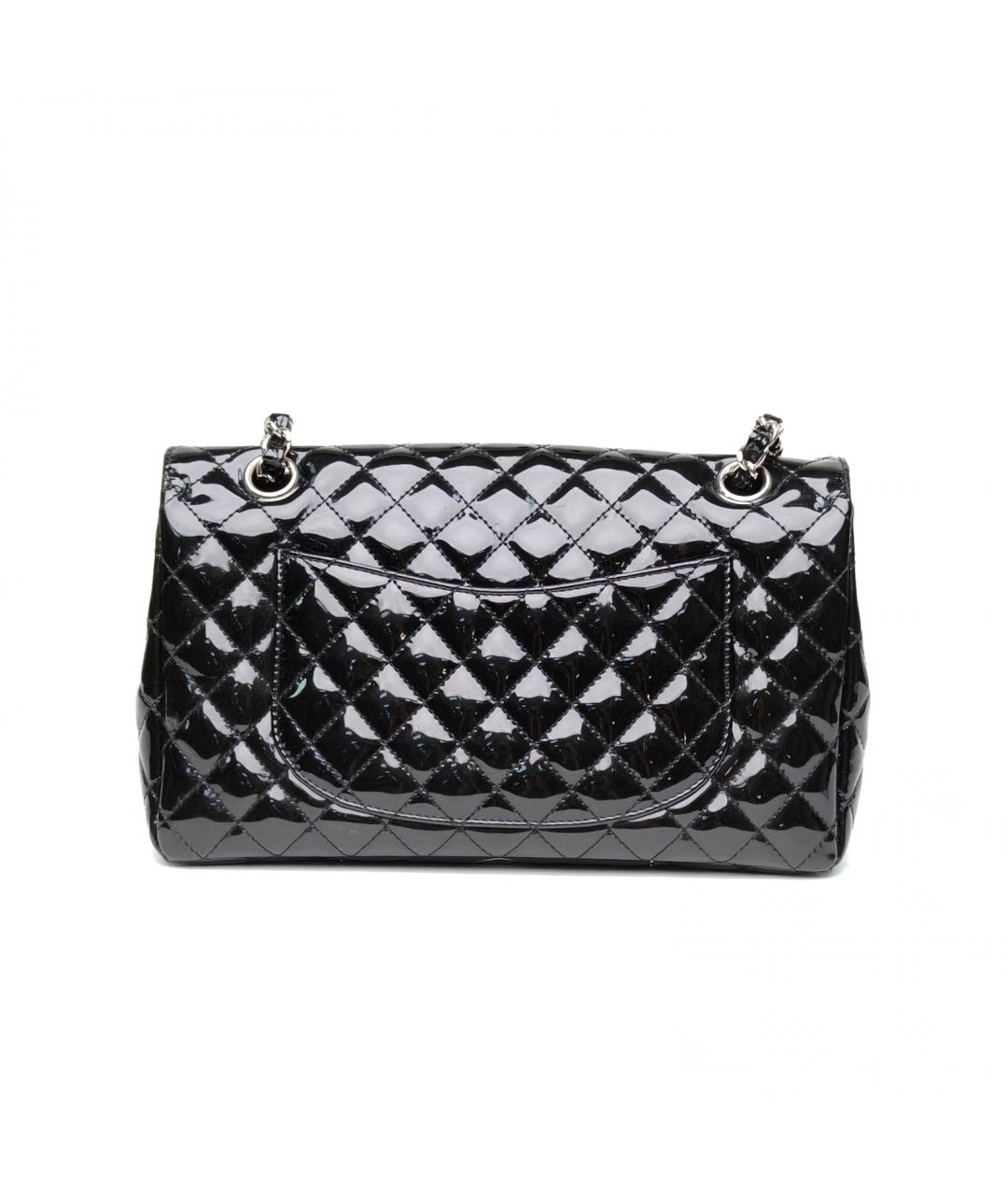 CHANEL Черная сумка через плечо из лакированной кожи, фото 4