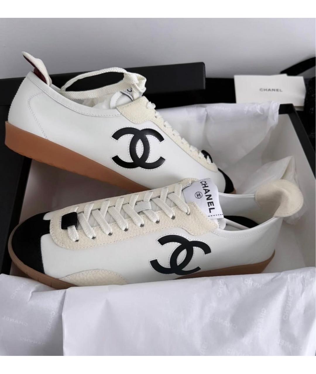 CHANEL Белые кожаные кеды, фото 2