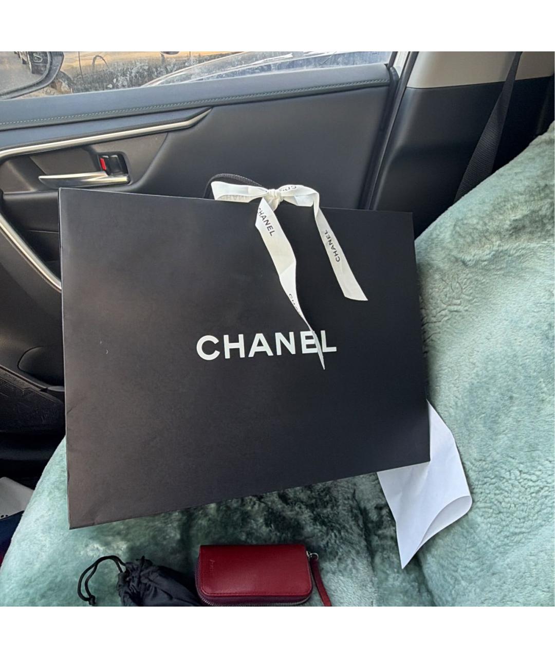 CHANEL Белые кожаные кеды, фото 3