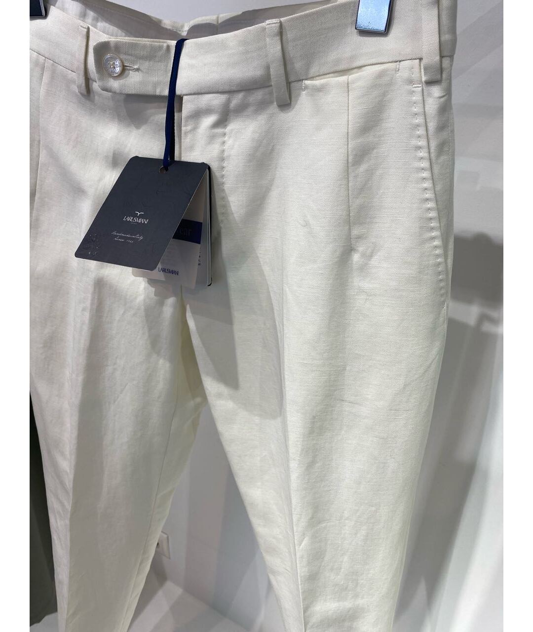 LARUSMIANI Белые хлопковые классические брюки, фото 4