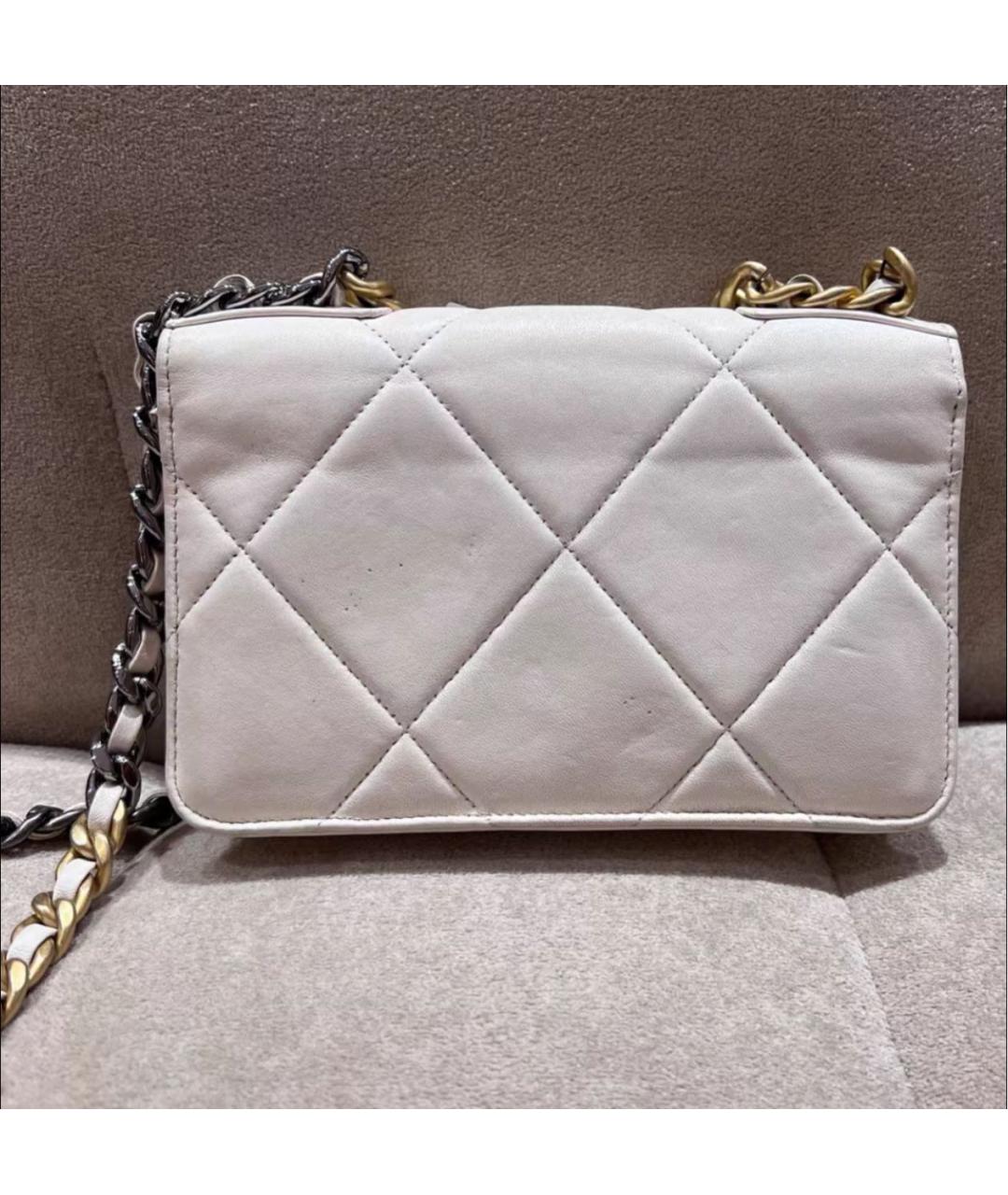 CHANEL Кожаная сумка через плечо, фото 2