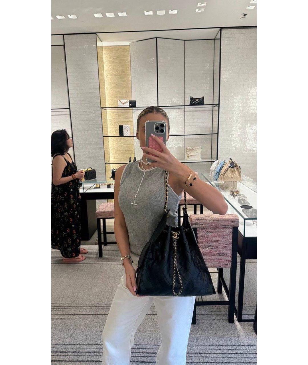 CHANEL Черная кожаная сумка через плечо, фото 2