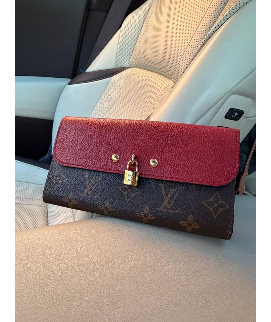 LOUIS VUITTON Красный кожаный кошелек, фото 8
