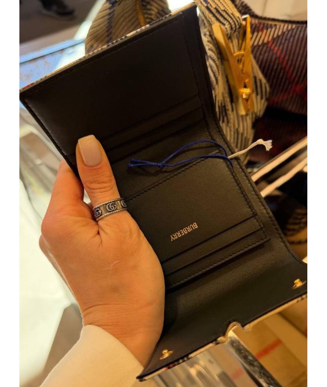 BURBERRY Бежевый кошелек, фото 3