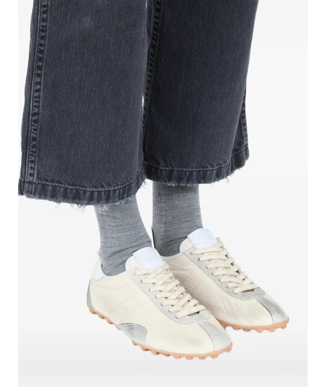 MAISON MARGIELA Белые кожаные низкие кроссовки / кеды, фото 2