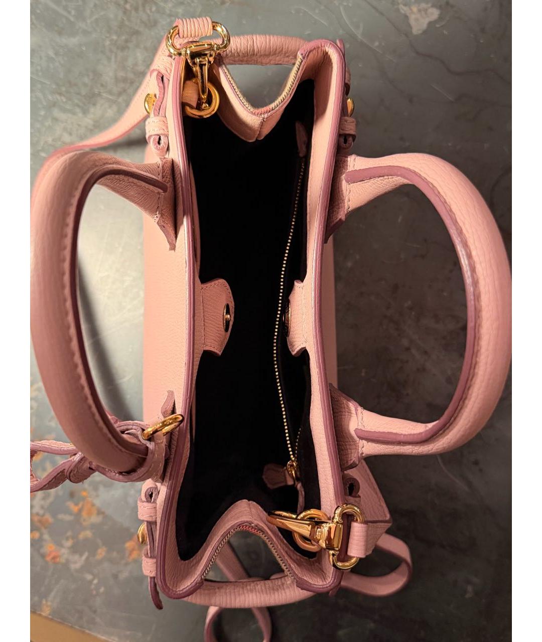 BURBERRY Розовая кожаная сумка с короткими ручками, фото 4