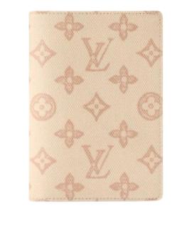 LOUIS VUITTON Обложка/футляр