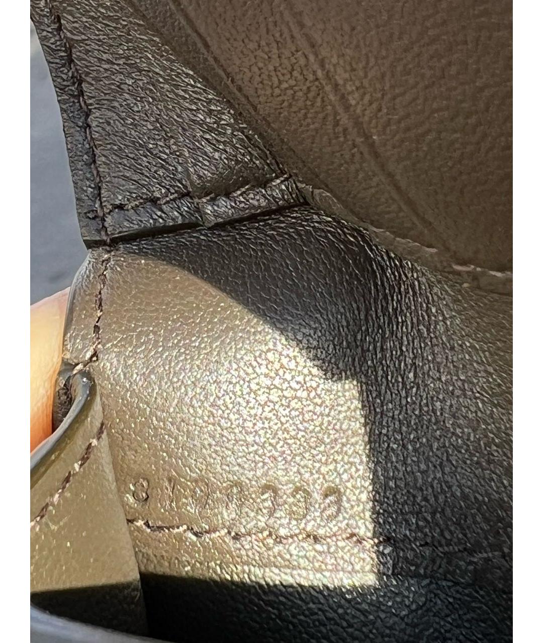 BURBERRY Зеленый кошелек, фото 5