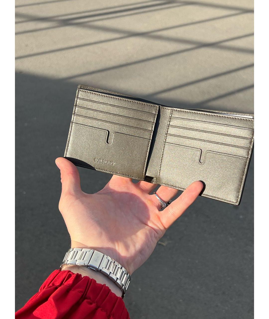 BURBERRY Зеленый кошелек, фото 3