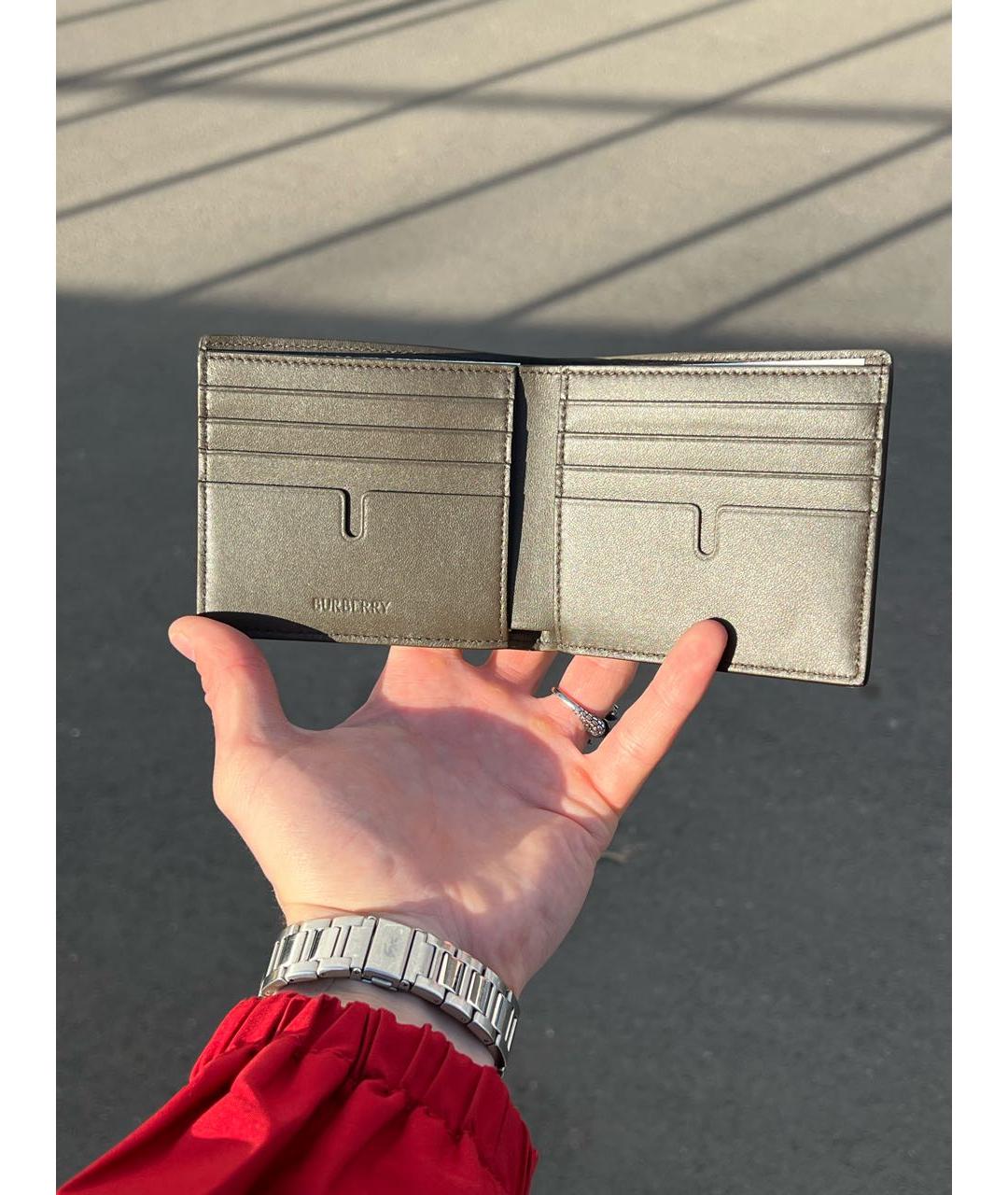 BURBERRY Зеленый кошелек, фото 4