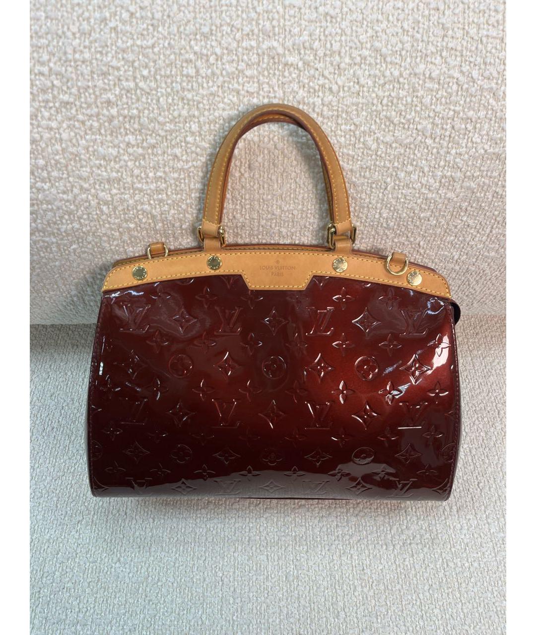 LOUIS VUITTON Бордовая сумка с короткими ручками из лакированной кожи, фото 9
