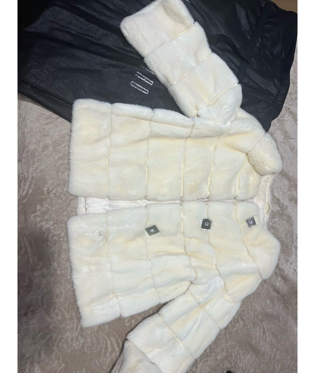 VINICIO PAJARO Белая меховая шуба, фото 7