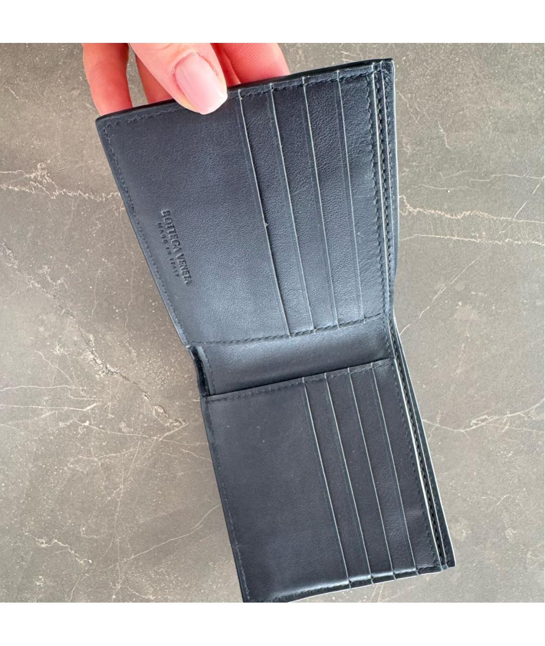 BOTTEGA VENETA Темно-синий кожаный кошелек, фото 3