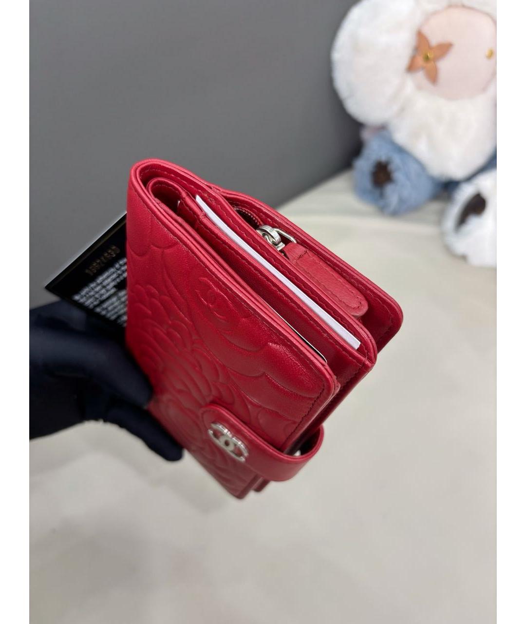 CHANEL Красный кожаный кошелек, фото 3