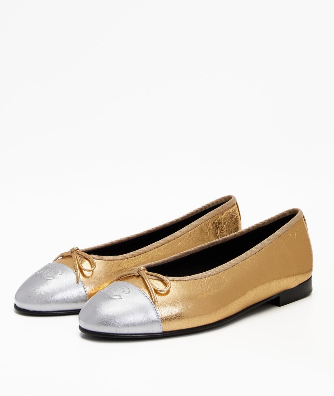 CHANEL Золотые кожаные балетки, фото 2