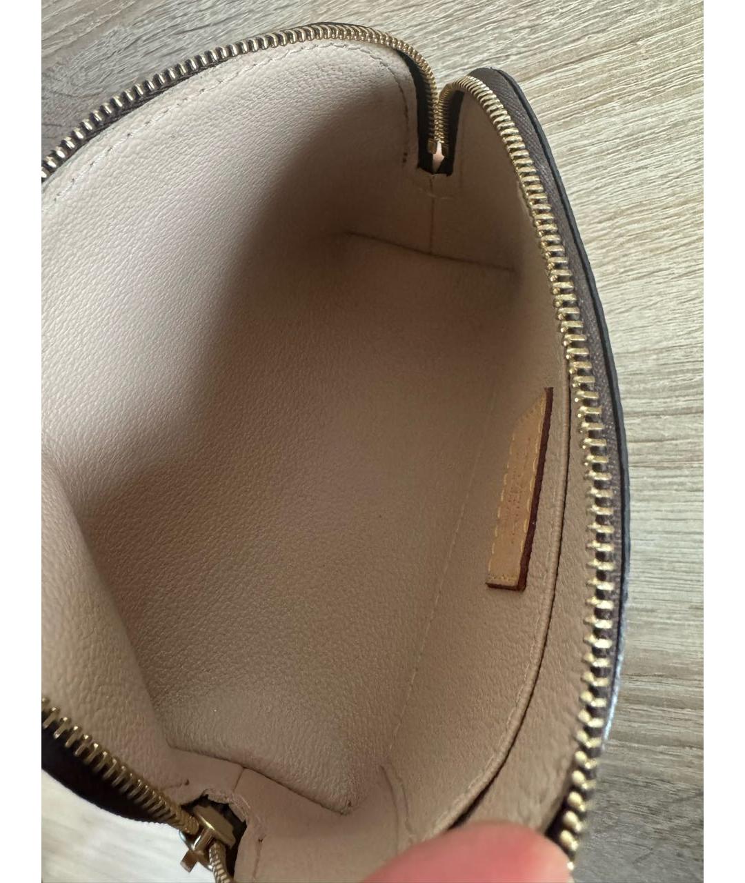 LOUIS VUITTON Коричневая косметичка, фото 7
