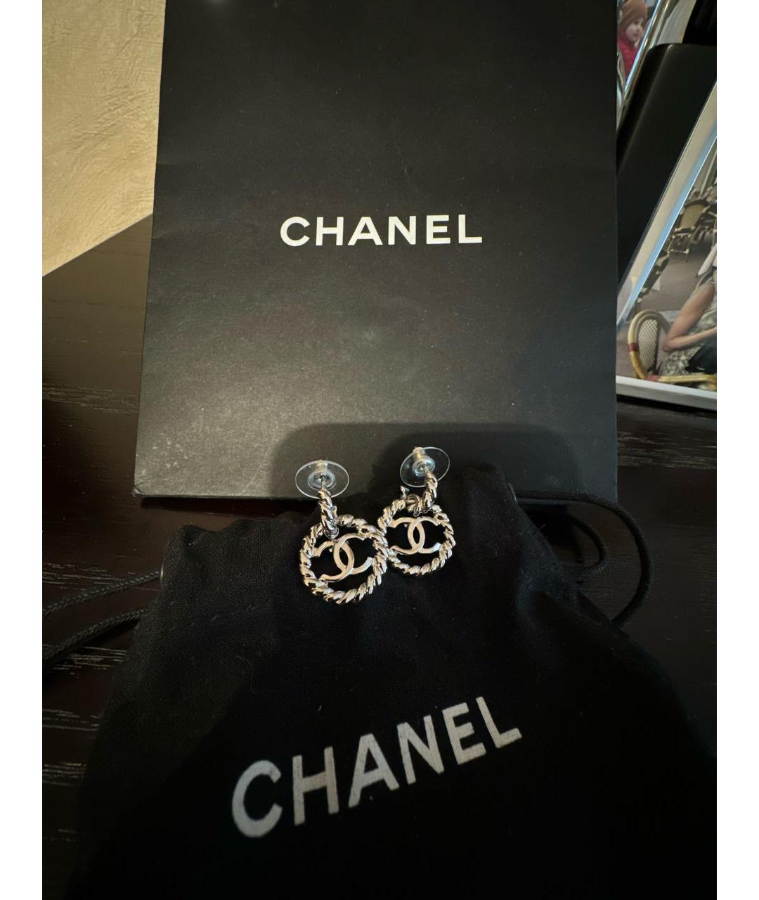 CHANEL Серебряные металлические серьги, фото 4