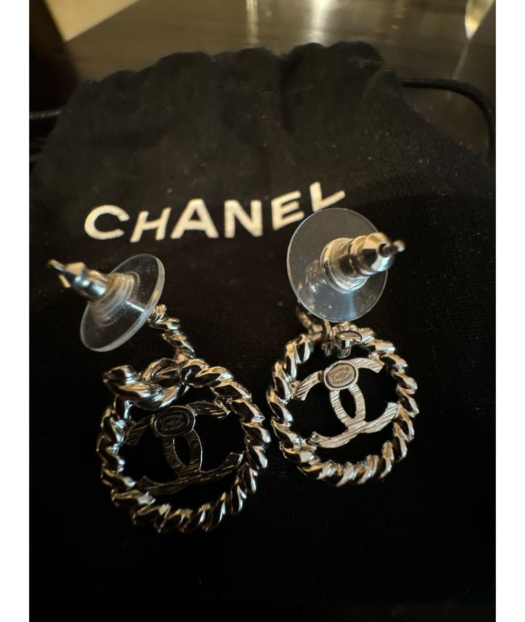 CHANEL Серебряные металлические серьги, фото 3