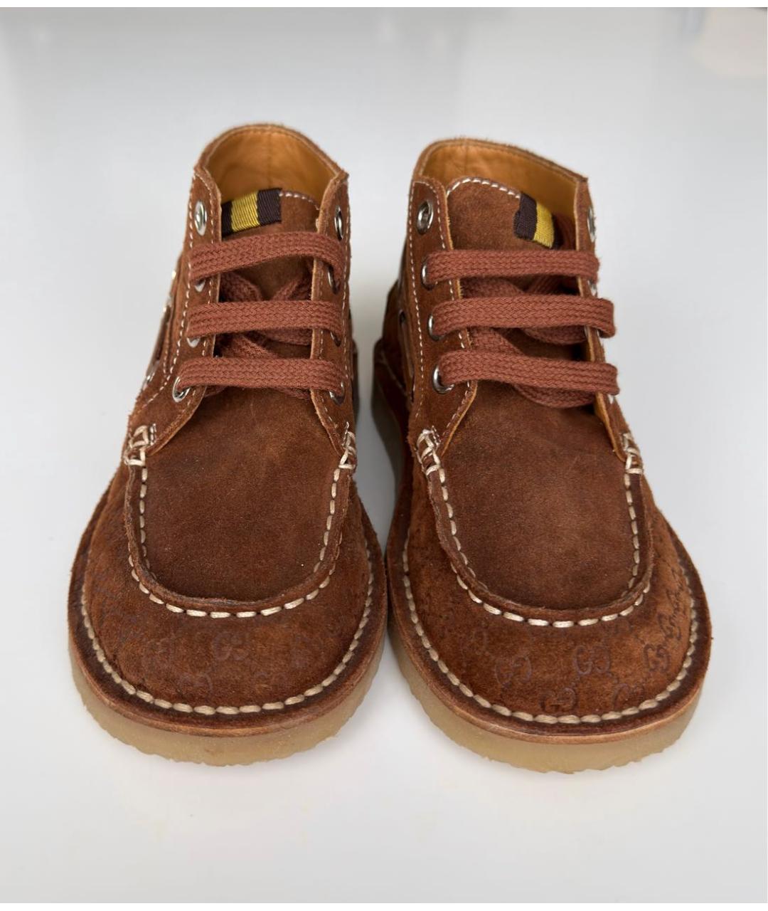 GUCCI KIDS Коричневые замшевые ботинки, фото 2