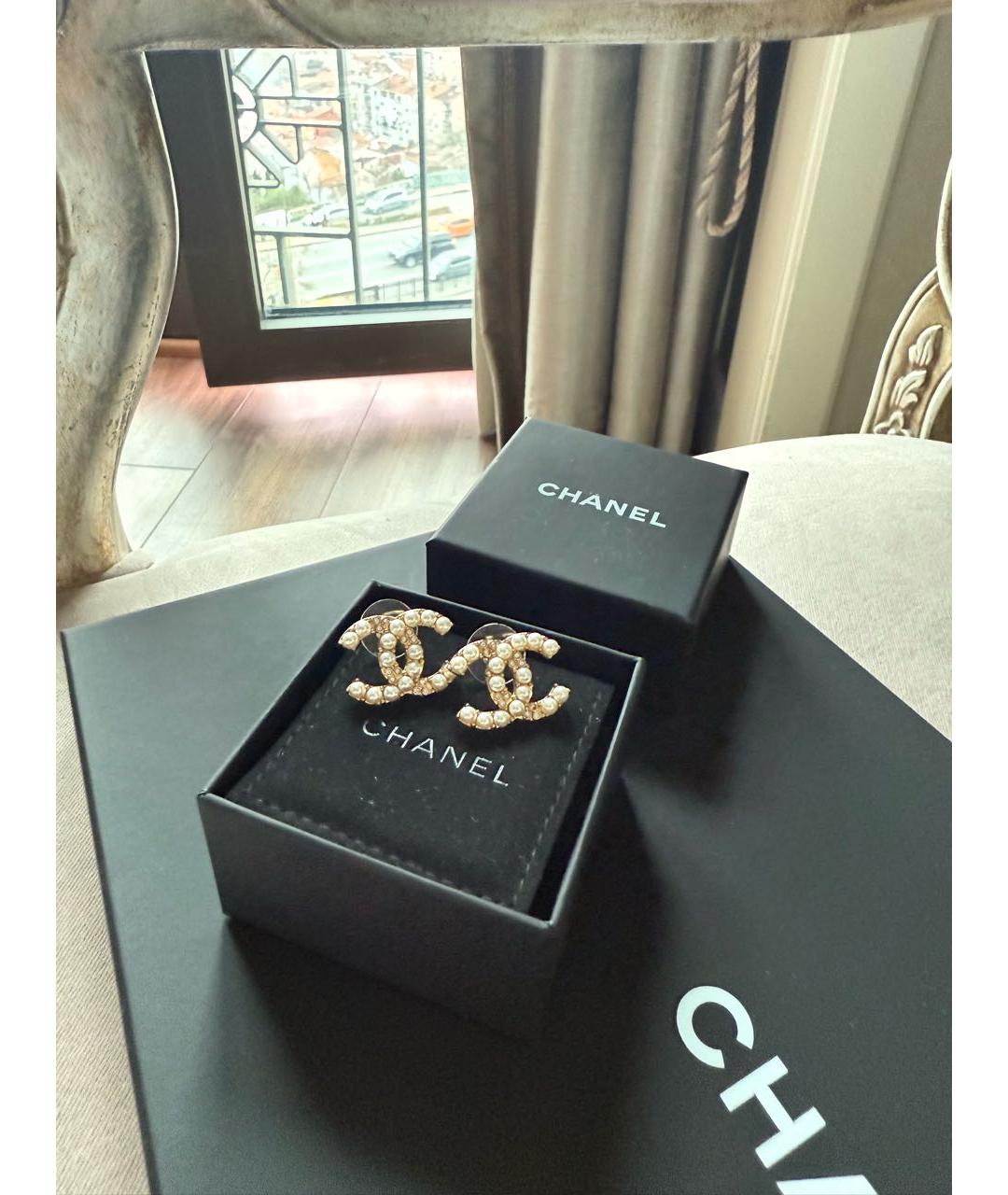 CHANEL Золотые металлические серьги, фото 4