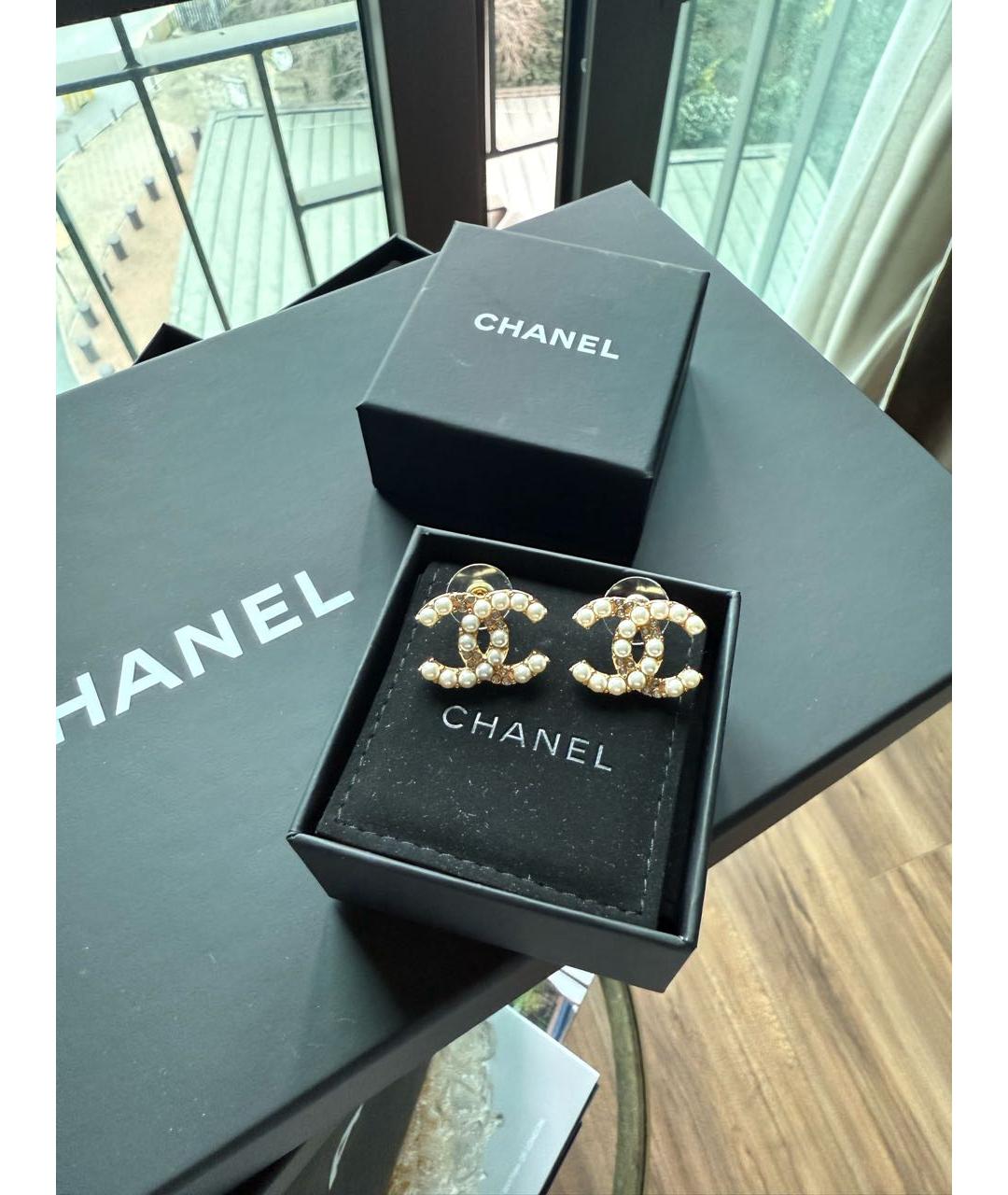 CHANEL Золотые металлические серьги, фото 5