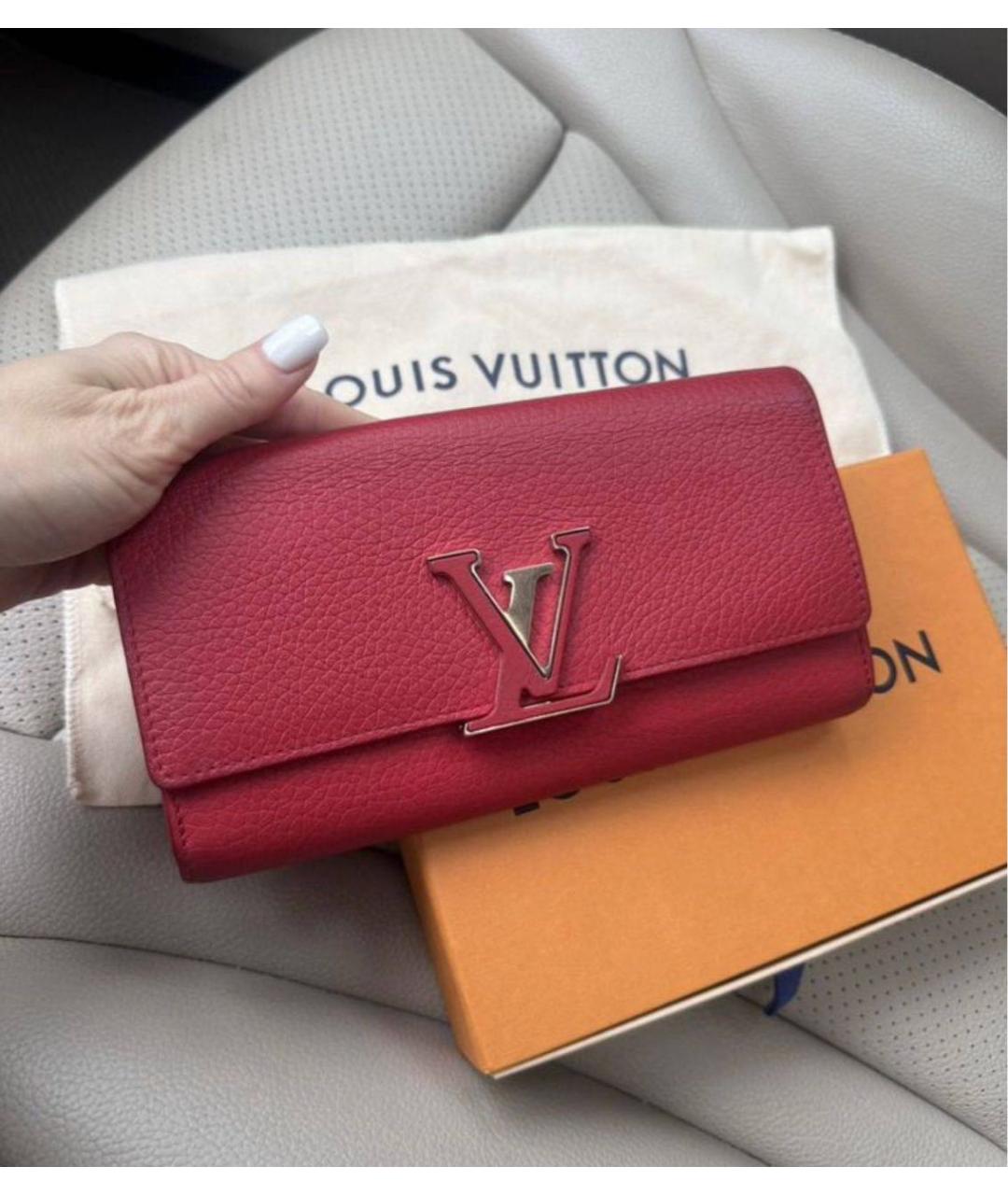 LOUIS VUITTON Красный кожаный кошелек, фото 4