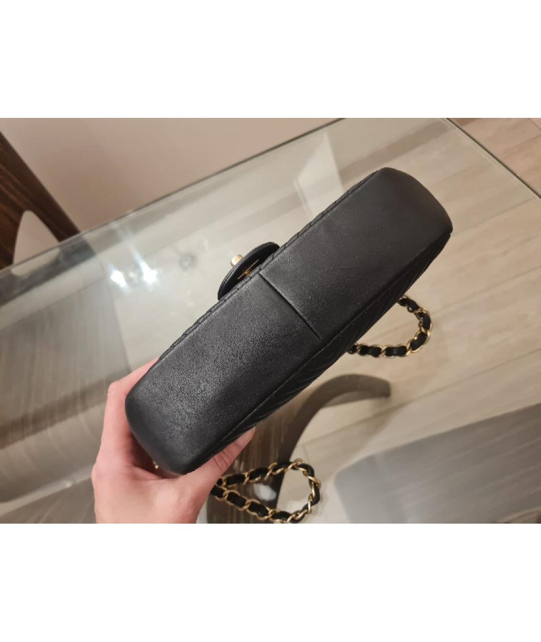 CHANEL Черная кожаная сумка через плечо, фото 9