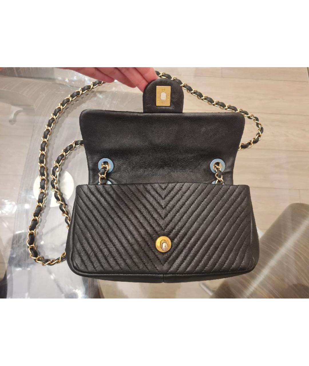 CHANEL Черная кожаная сумка через плечо, фото 8