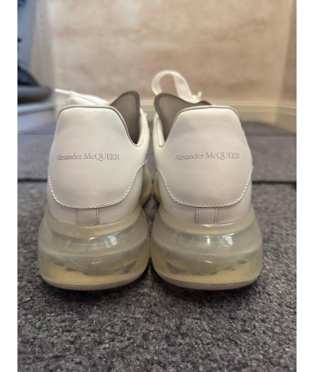 MCQ ALEXANDER MCQUEEN Белые кожаные кеды, фото 4