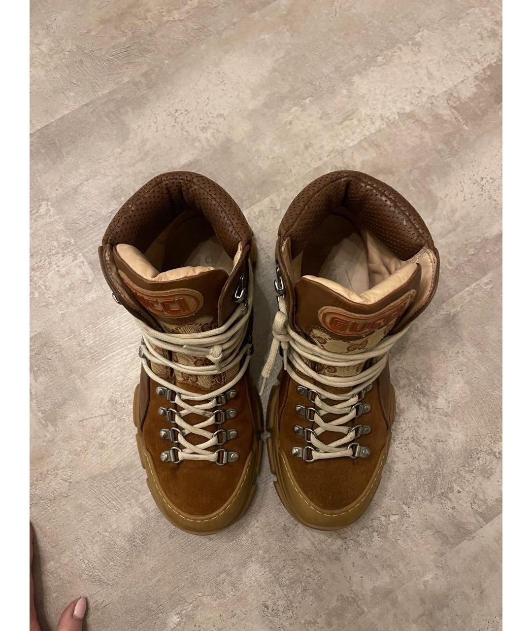 GUCCI Коричневые замшевые ботинки, фото 6